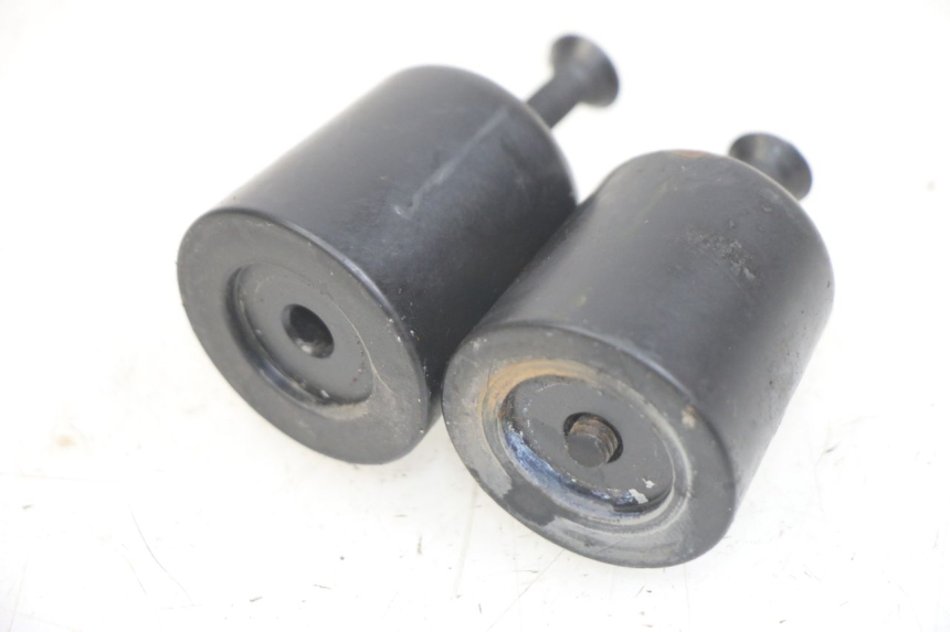 photo de EMBOUT DE GUIDON APRILIA SXR 50 (2021 - 2023) - Détail de la pièce