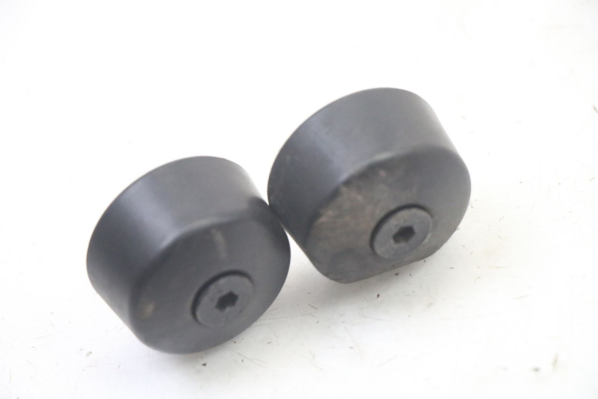 photo de EMBOUT DE GUIDON APRILIA SXR 50 (2021 - 2023) - Zoom état d’usage