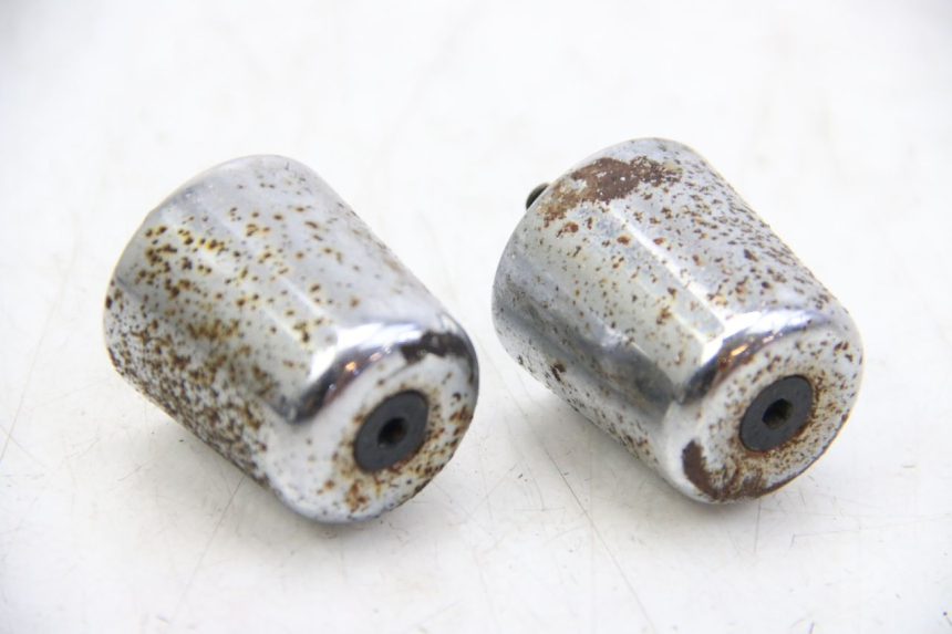 photo de EMBOUT DE GUIDON PIAGGIO VESPA GTS SUPER IE 125 (2009 - 2016) - Vue principale