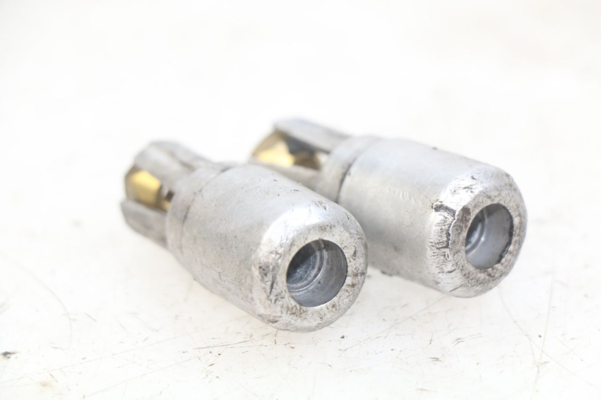 photo de EMBOUT DE GUIDON PEUGEOT VIVACITY 50 (1998 - 2003) - Vue principale