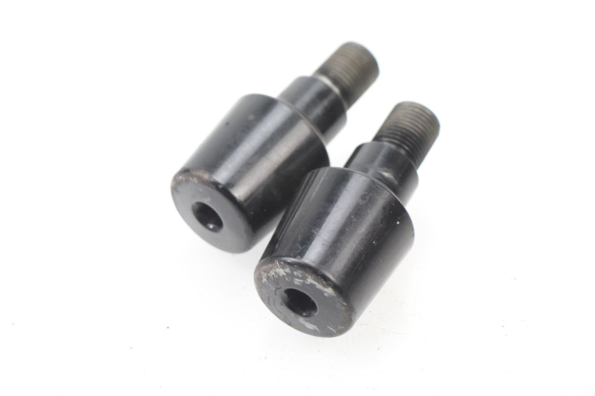 photo de EMBOUT DE GUIDON YAMAHA XMAX X-MAX 125 (2006 - 2009) - Détail de la pièce