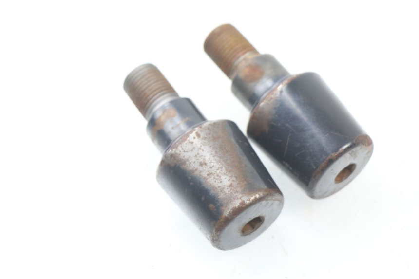 photo de EMBOUT DE GUIDON YAMAHA XMAX X-MAX 125 (2006 - 2009) - Zoom état d’usage