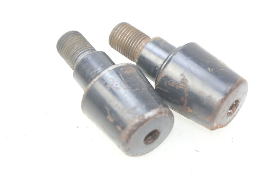 photo de EMBOUT DE GUIDON YAMAHA XMAX X-MAX 125 (2006 - 2009) - Zoom état d’usage