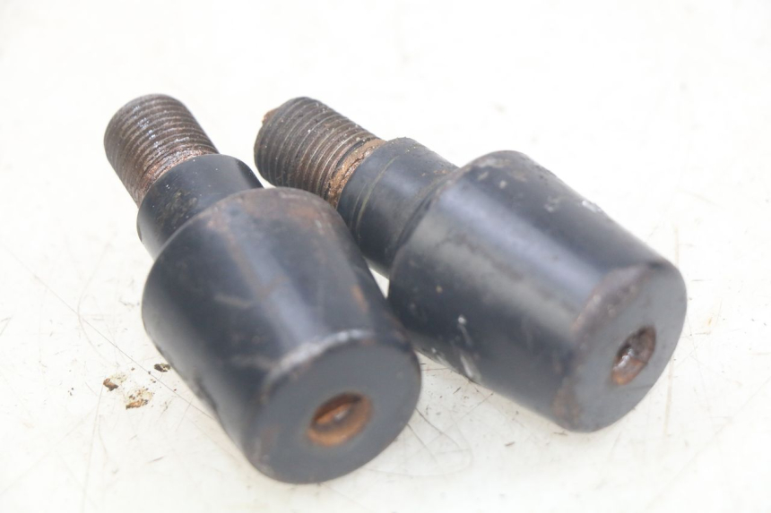 photo de EMBOUT DE GUIDON YAMAHA X-MAX XMAX 250 (2006 - 2009) - Zoom état d’usage