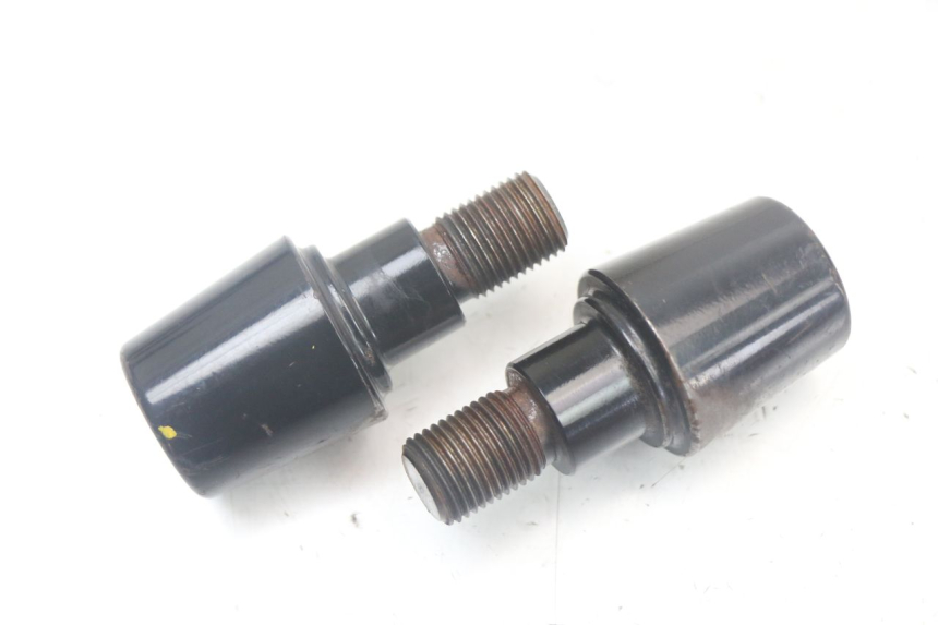 photo de EMBOUT DE GUIDON YAMAHA XMAX X-MAX 125 (2006 - 2009) - Vue principale