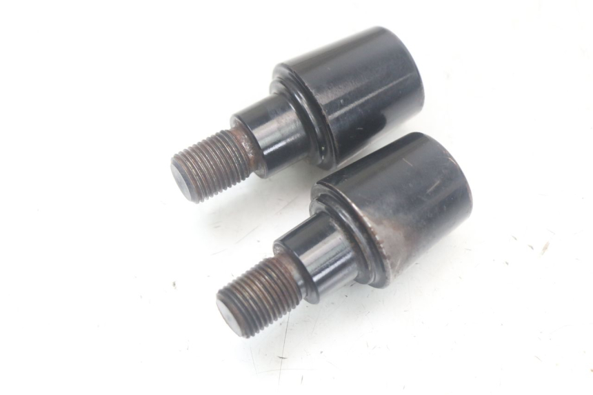 photo de EMBOUT DE GUIDON YAMAHA XMAX X-MAX 125 (2006 - 2009) - Zoom état d’usage