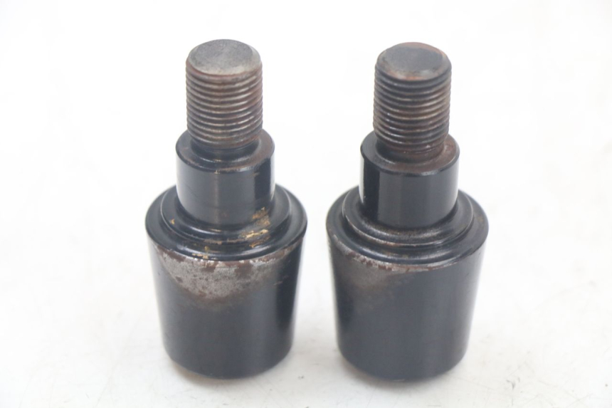 photo de EMBOUT DE GUIDON YAMAHA XMAX X-MAX 125 (2006 - 2009) - Gros plan technique