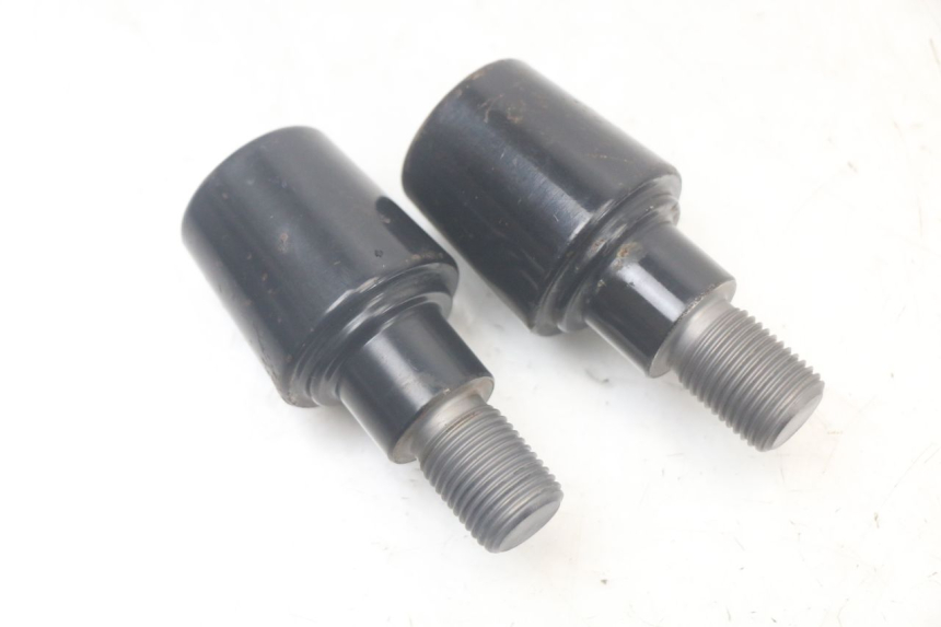 photo de EMBOUT DE GUIDON YAMAHA XMAX X-MAX 125 (2006 - 2009) - Zoom état d’usage