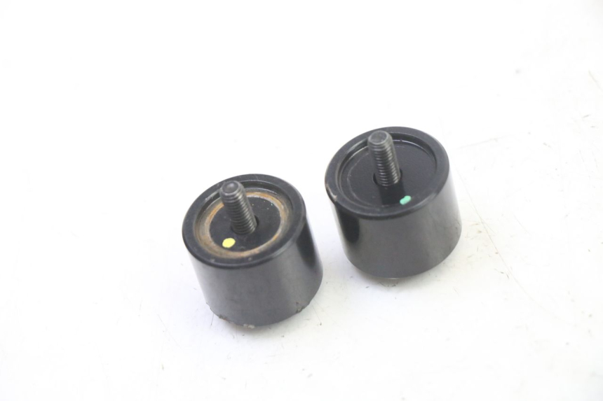 photo de EMBOUT DE GUIDON YAMAHA XMAX X-MAX 125 (2021 - 2025) - Autre angle de vue