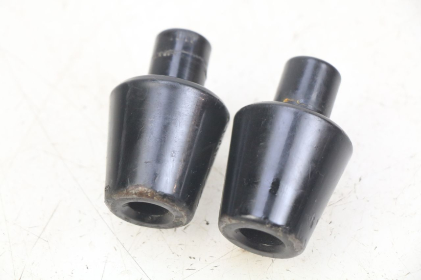 photo de EMBOUT DE GUIDON SYM X-PRO 4T 50 (2014 - 2021) - Détail de la pièce