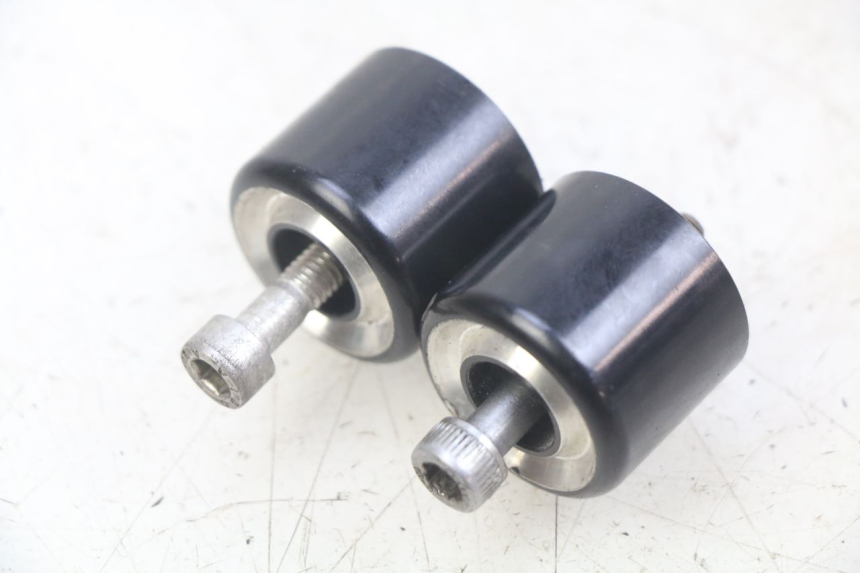 photo de EMBOUT DE GUIDON PIAGGIO XEVO - X EVO 125 (2007 - 2017) - Zoom état d’usage