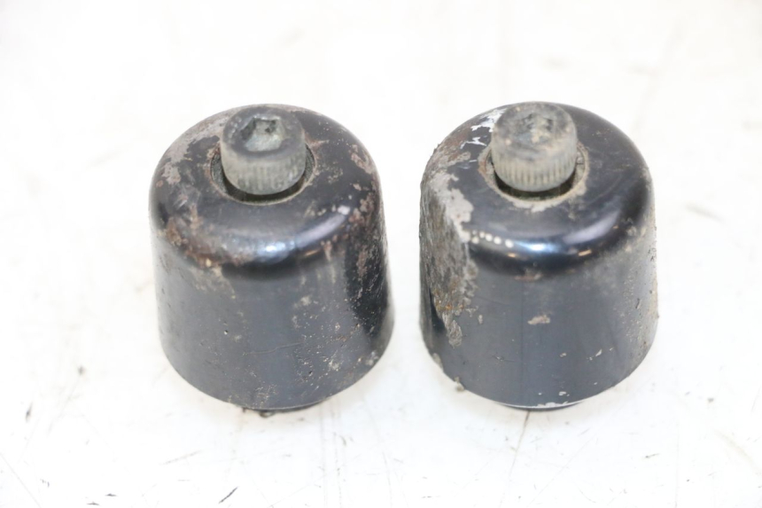 photo de EMBOUT DE GUIDON YAMAHA FZS FAZER 600 (2001 - 2003) - Vue principale