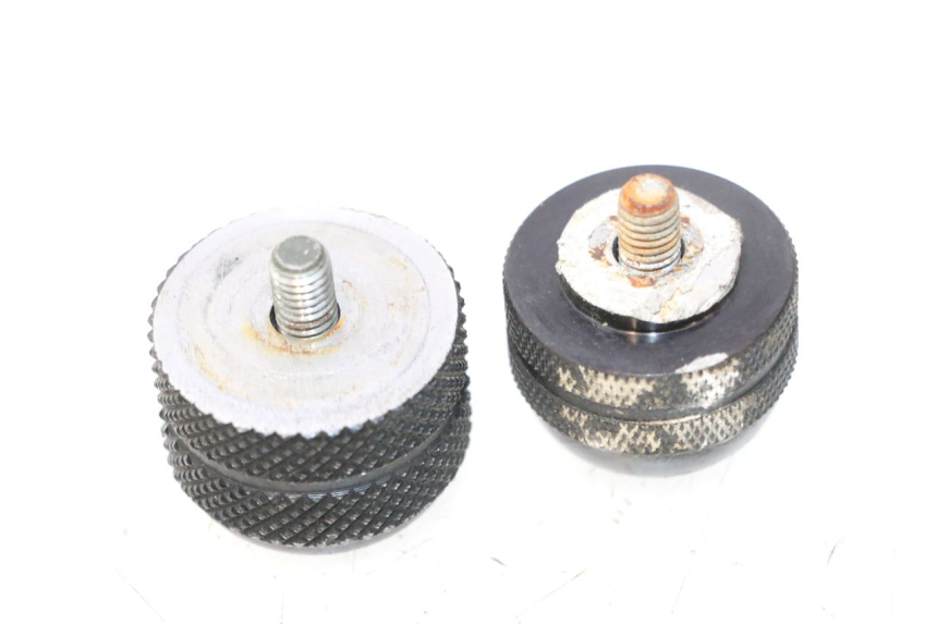 photo de EMBOUT DE GUIDON YAMAHA YZF R6 600 (2008 - 2009) - Zoom état d’usage