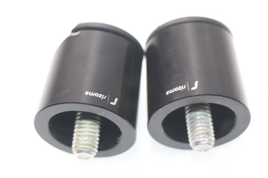 photo de EMBOUT DE GUIDON KAWASAKI Z Z900 900 (2017 - 2019) - Zoom état d’usage