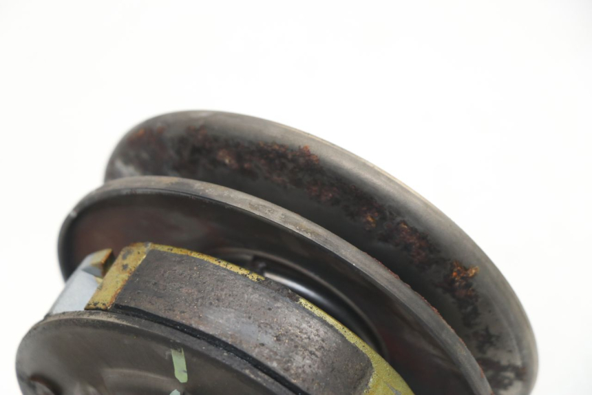 photo de EMBRAYAGE MBK ACTIVE 80 (1991 - 1995) - Gros plan technique