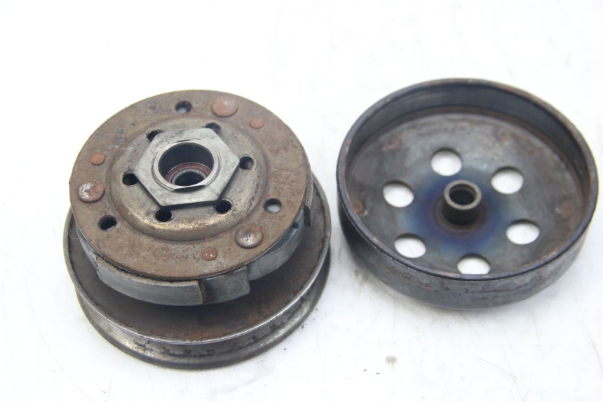 photo de EMBRAYAGE KYMCO AGILITY 4T 50 (2005 - 2018) - Vue principale