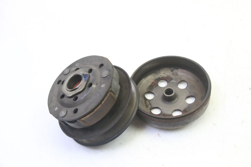 photo de EMBRAYAGE KYMCO AGILITY 4T 50 (2005 - 2018) - Détail de la pièce