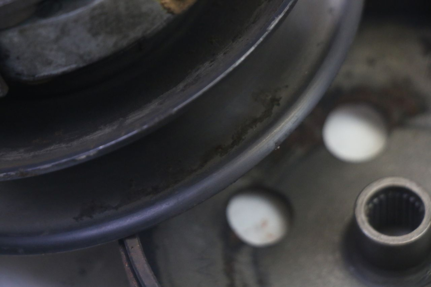 photo de EMBRAYAGE KYMCO AGILITY 4T 50 (2005 - 2018) - Points de fixation