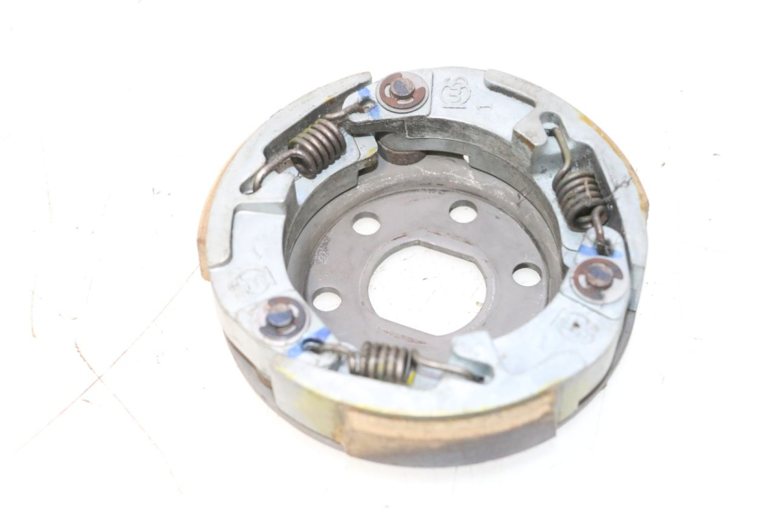 photo de EMBRAYAGE KYMCO AGILITY FR 2T 50 (2012 - 2017) - Autre angle de vue