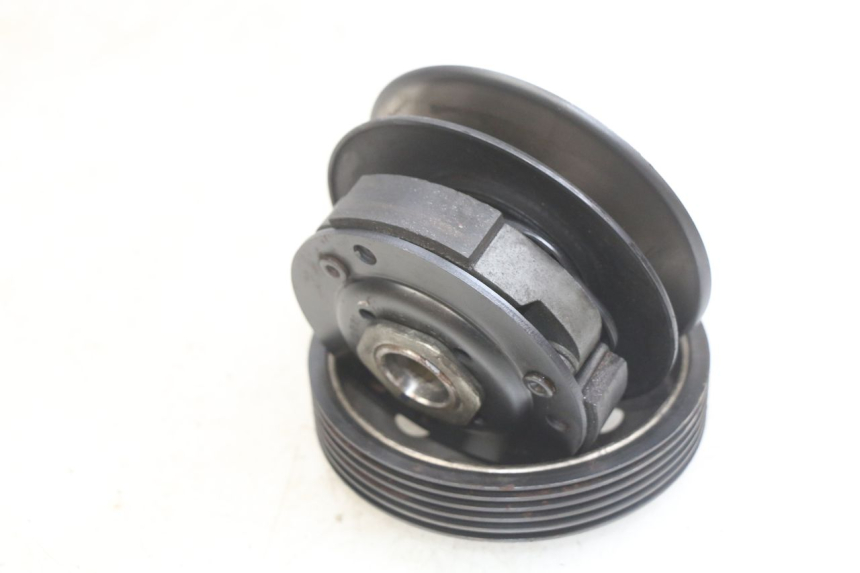 photo de EMBRAYAGE KYMCO AGILITY NAKED RENOUVO 2T 50 (2011 - 2018) - Zoom état d’usage