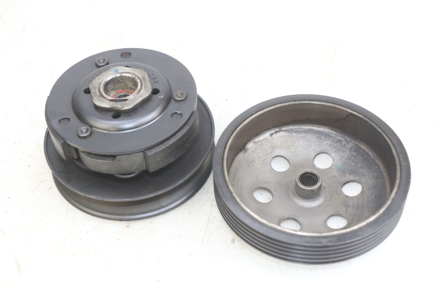 photo de EMBRAYAGE KYMCO AGILITY NAKED RENOUVO 2T 50 (2011 - 2018) - Autre angle de vue