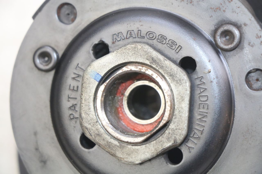 photo de EMBRAYAGE KYMCO AGILITY NAKED RENOUVO 2T 50 (2011 - 2018) - Pièce contrôlée