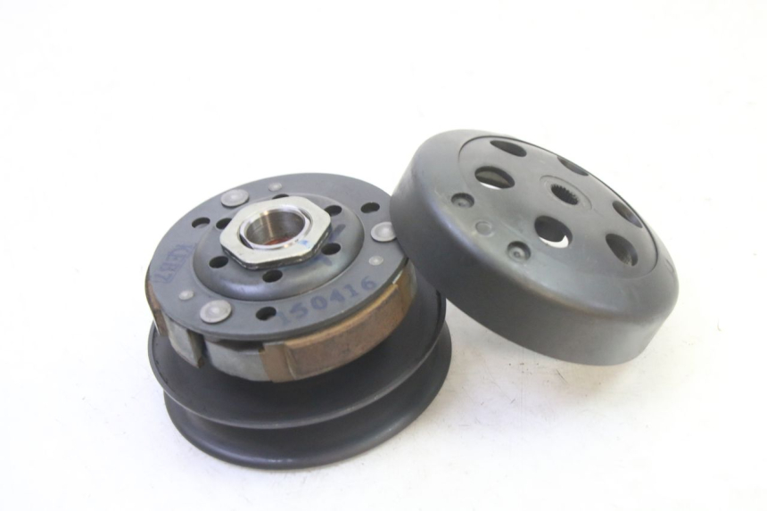 photo de EMBRAYAGE KYMCO AGILITY NAKED RENOUVO 2T 50 (2011 - 2018) - Détail de la pièce