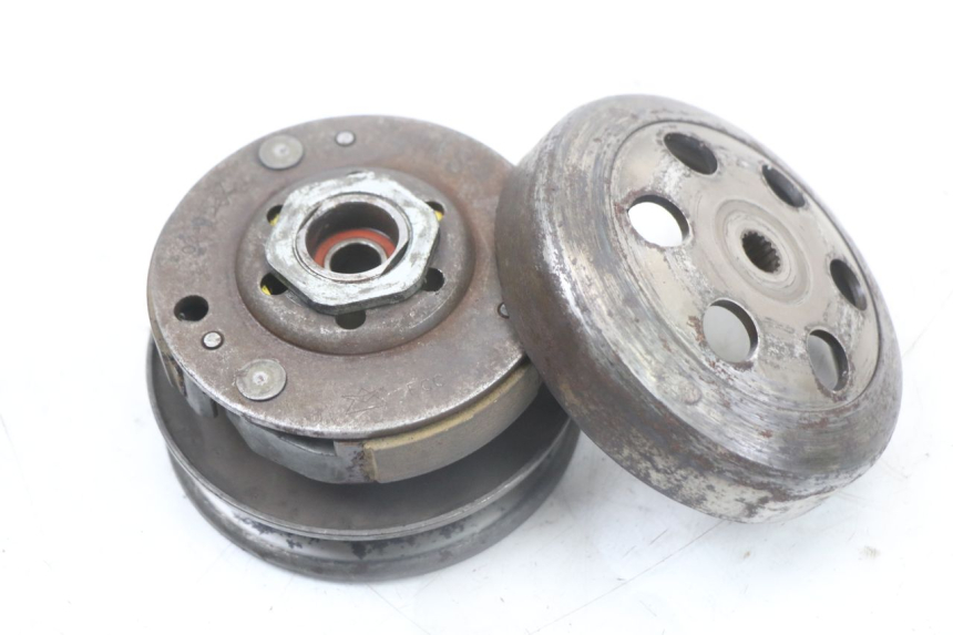 photo de EMBRAYAGE MBK BOOSTER SPIRIT 50 (1999 - 2003) - Vue principale