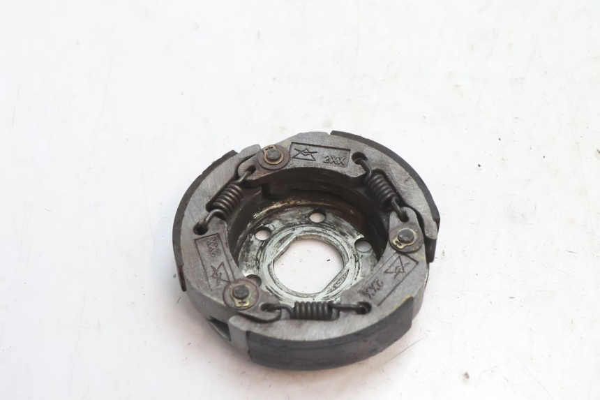 photo de EMBRAYAGE MBK BOOSTER SPIRIT 50 (1999 - 2003) - Zoom état d’usage