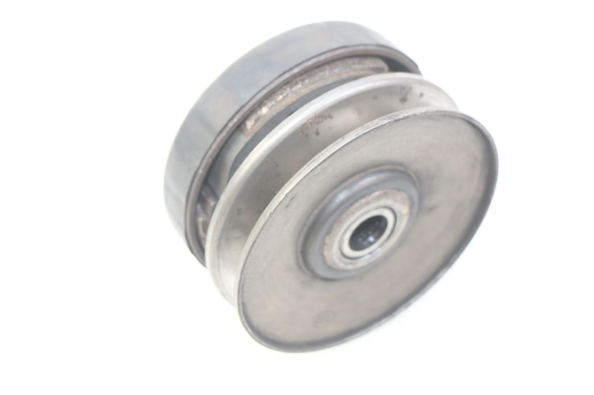 photo de EMBRAYAGE MBK BOOSTER SPIRIT NAKED 50 (2004 - 2017) - Autre angle de vue