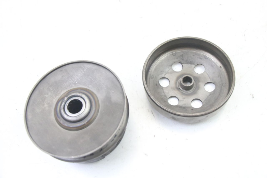 photo de EMBRAYAGE MBK BOOSTER SPIRIT NAKED 50 (2004 - 2017) - Vue d’ensemble