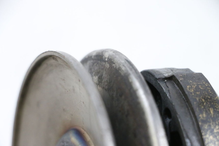 photo de EMBRAYAGE MBK BOOSTER SPIRIT NAKED 50 (2004 - 2017) - Autre angle de vue