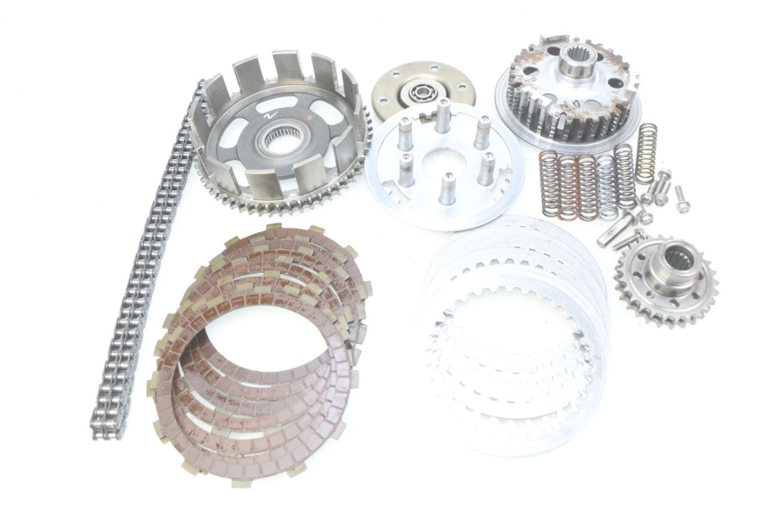 photo de EMBRAYAGE ROYAL ENFIELD BULLET CLASSIC 500 (2017 - 2020) - Vue principale