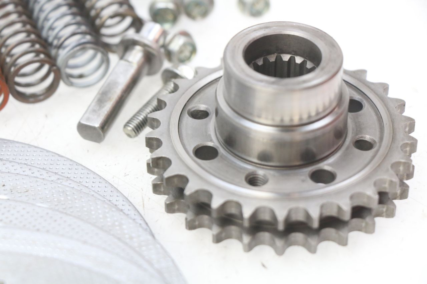 photo de EMBRAYAGE ROYAL ENFIELD BULLET CLASSIC 500 (2017 - 2020) - Photo complémentaire