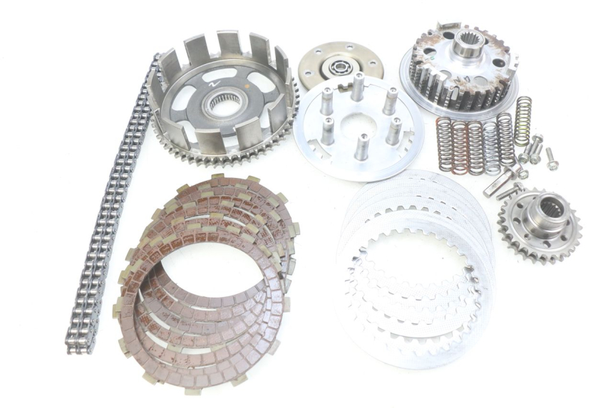 photo de EMBRAYAGE ROYAL ENFIELD BULLET CLASSIC 500 (2017 - 2020) - Angle alternatif