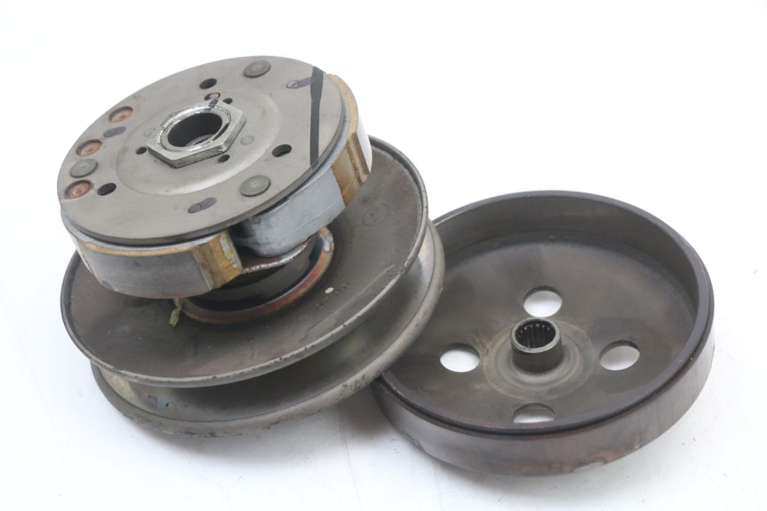 photo de EMBRAYAGE SUZUKI BURGMAN 125 (2007 - 2014) - Autre angle de vue
