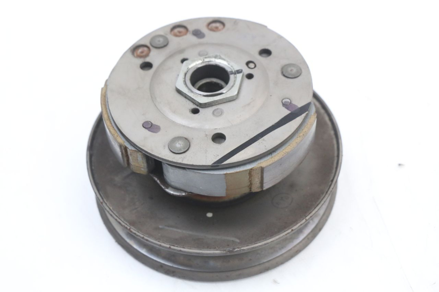 photo de EMBRAYAGE SUZUKI BURGMAN 125 (2007 - 2014) - Gros plan technique