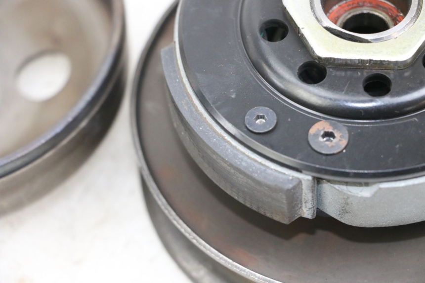 photo de EMBRAYAGE PEUGEOT BUXY 50 (1993 - 1998) - Autre angle de vue