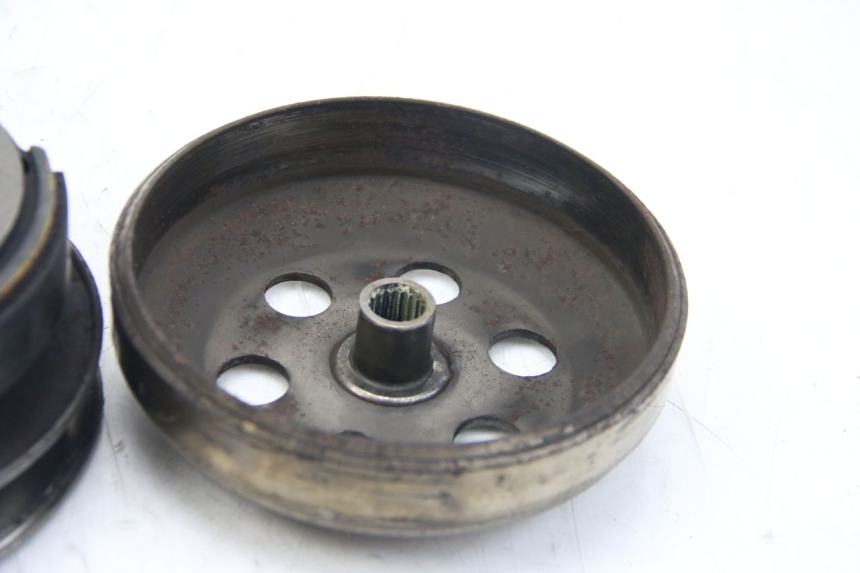 photo de EMBRAYAGE BMW C1 125 (2000 - 2003) - Gros plan technique