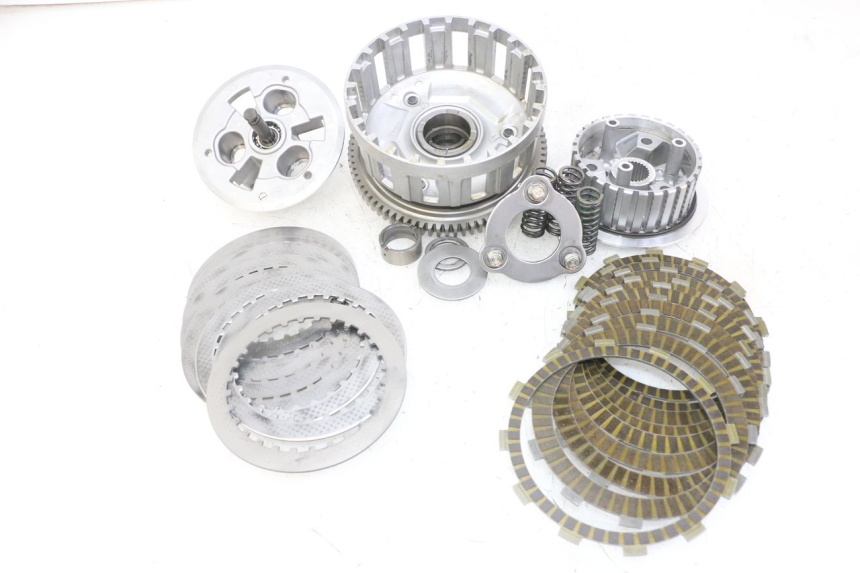 photo de EMBRAYAGE HONDA CB R 1000 (2018 - 2023) - Vue principale