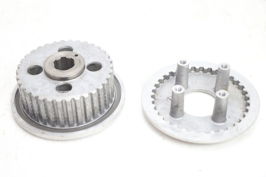 photo de EMBRAYAGE HONDA CB TWO FIFTY 250 (1991 - 2002) - État de surface