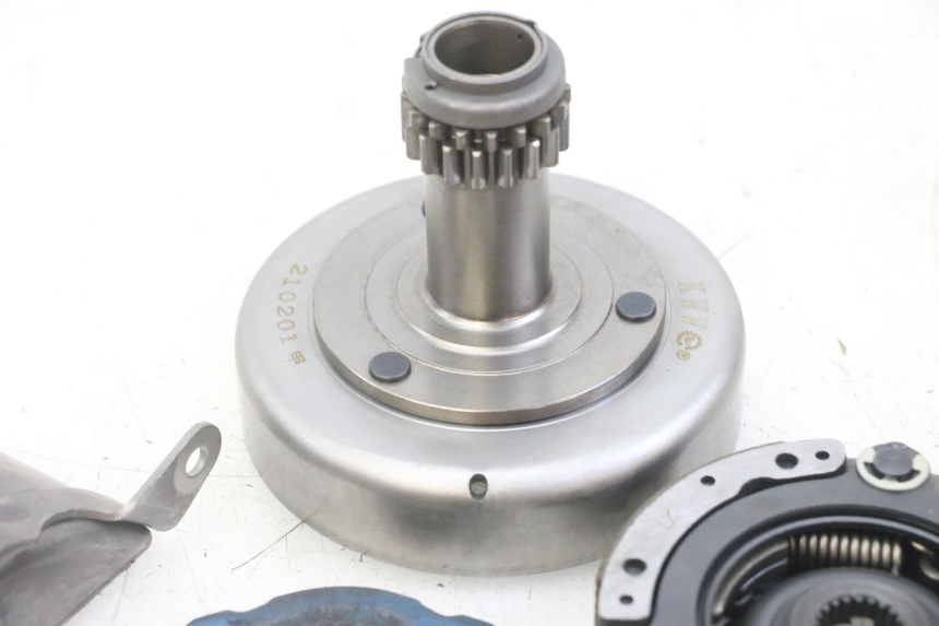 photo de EMBRAYAGE HONDA CRF-F CRF F 110 (2019 - 2022) - Détails caractéristiques