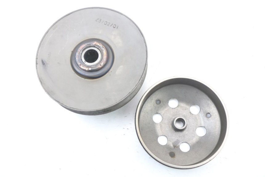 photo de EMBRAYAGE GILERA DNA 50 (2000 - 2007) - Vue d’ensemble