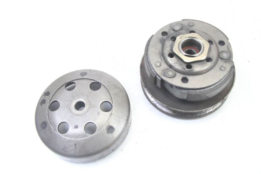 photo de EMBRAYAGE PEUGEOT ELYSTAR 50 (2002 - 2014) - Points de fixation