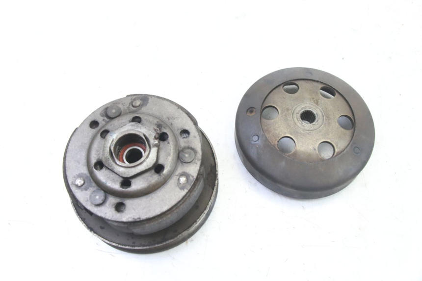 photo de EMBRAYAGE PEUGEOT ELYSTAR 50 (2002 - 2014) - Autre angle de vue