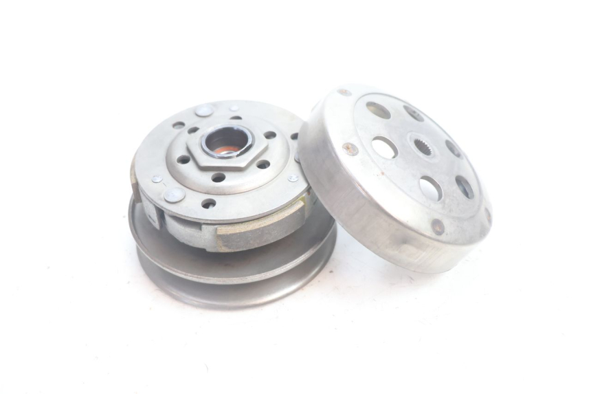 photo de EMBRAYAGE JM MOTORS EVOLIS 4T 50 (2018 - 2022) - Détail de la pièce