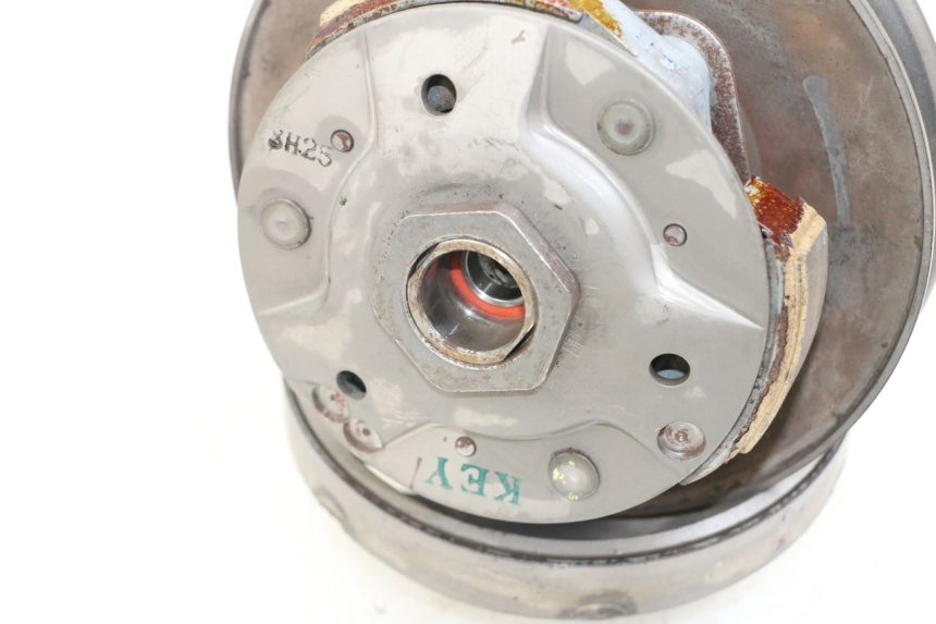 photo de EMBRAYAGE HONDA FES PANTHEON 2T 125 (1998 - 2002) - État de surface