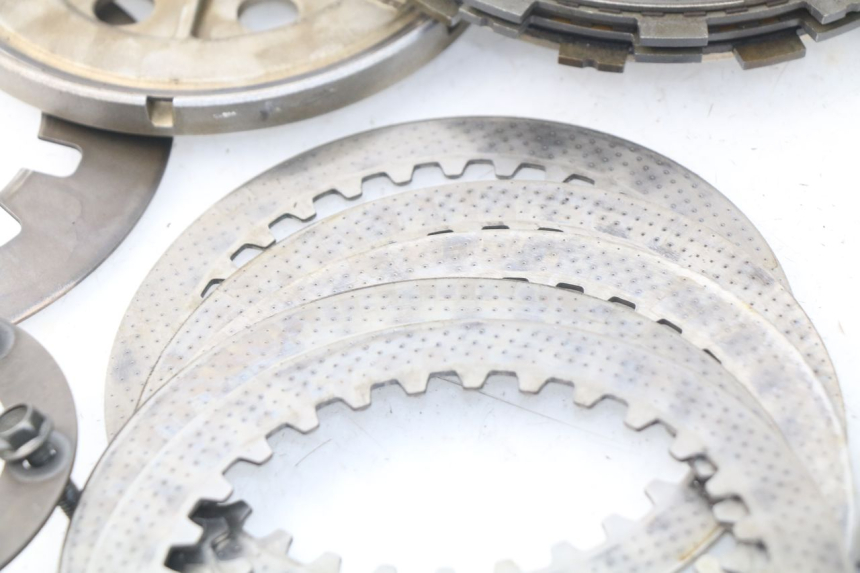 photo de EMBRAYAGE YAMAHA FJR ABS 1300 (2006 - 2012) - Détails caractéristiques