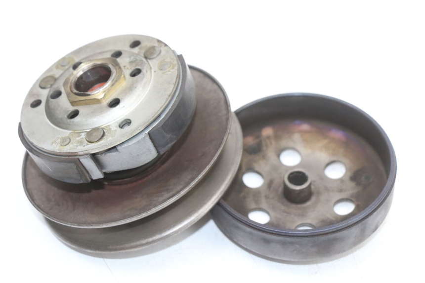 photo de EMBRAYAGE PIAGGIO FLY 2T 50 (2004 - 2017) - Détail de la pièce