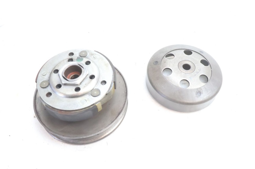 photo de EMBRAYAGE PIAGGIO FLY 2T 50 (2004 - 2017) - Autre angle de vue